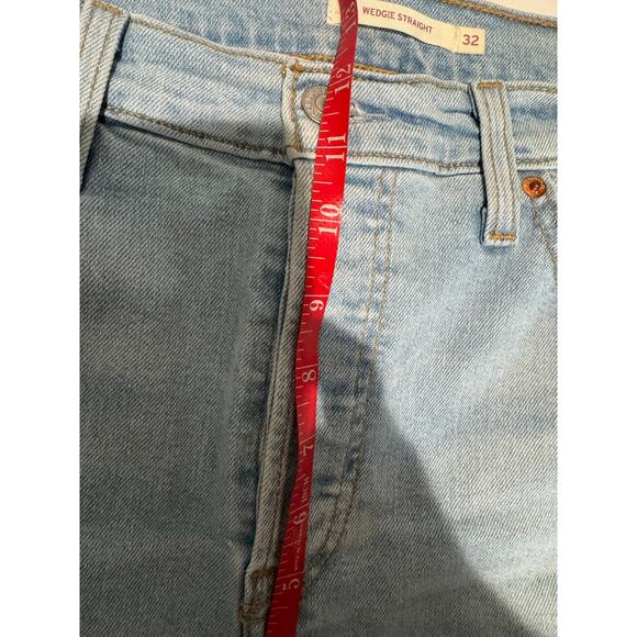 Levi's Wedgie Straight Leg Jeans Button-Fly Light Wash Size 32 - Picture 6 of 9
